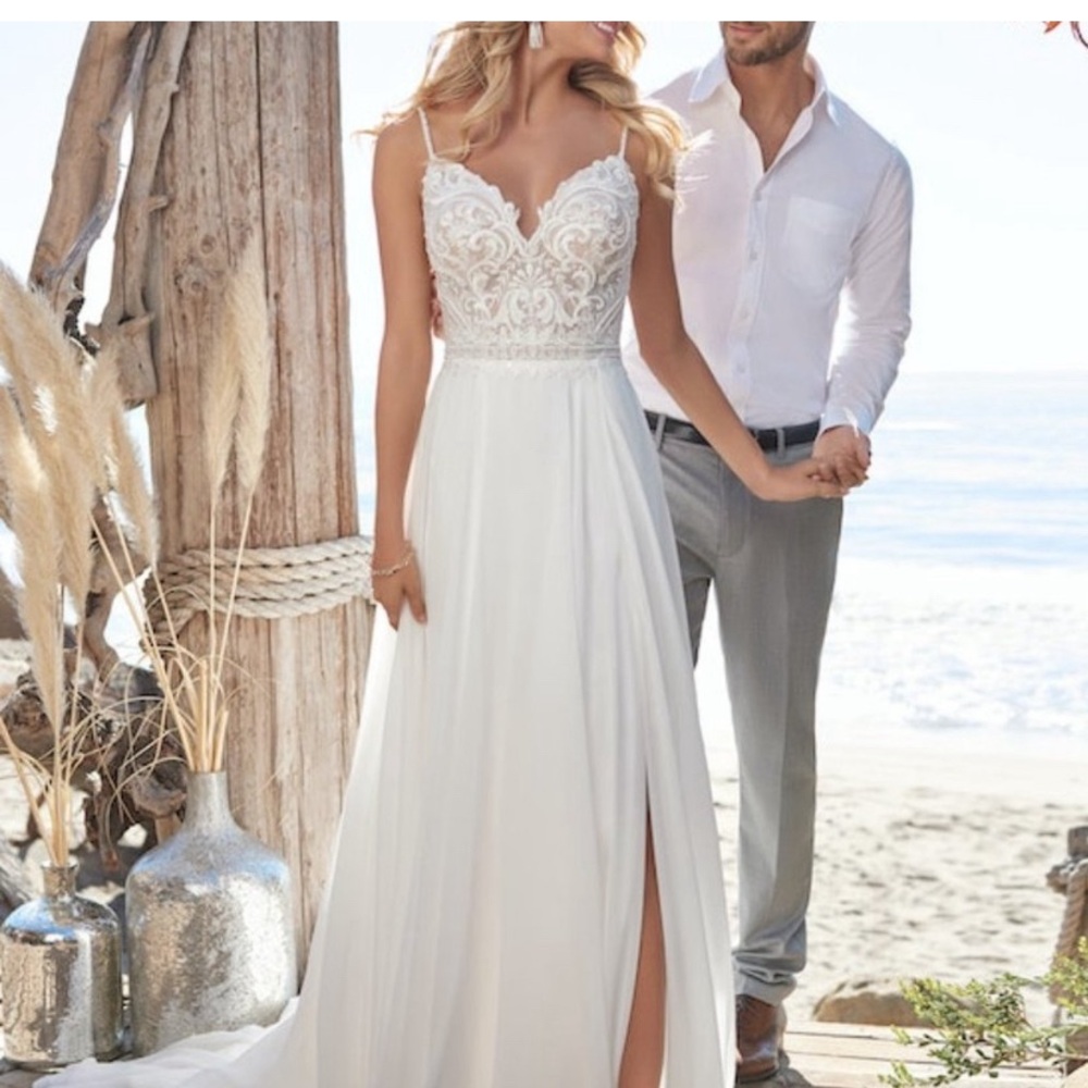 Maggie Sottero White Lace Bodice Chiffon A-Line Wedding Dress